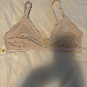 Victoria's Secret Cream Lace Bra Intimates